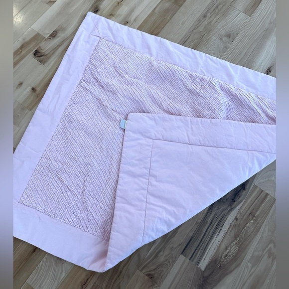 Beautiful baby blanket - Light pink - 100% Cotton Muslin outer. - Picture 3 of 6